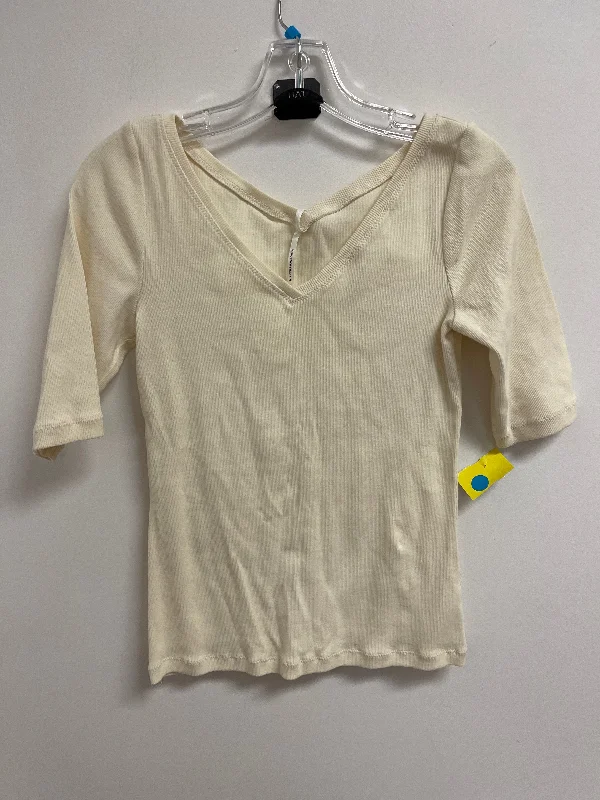 Top Short Sleeve By Anthropologie In Cream, Size: S