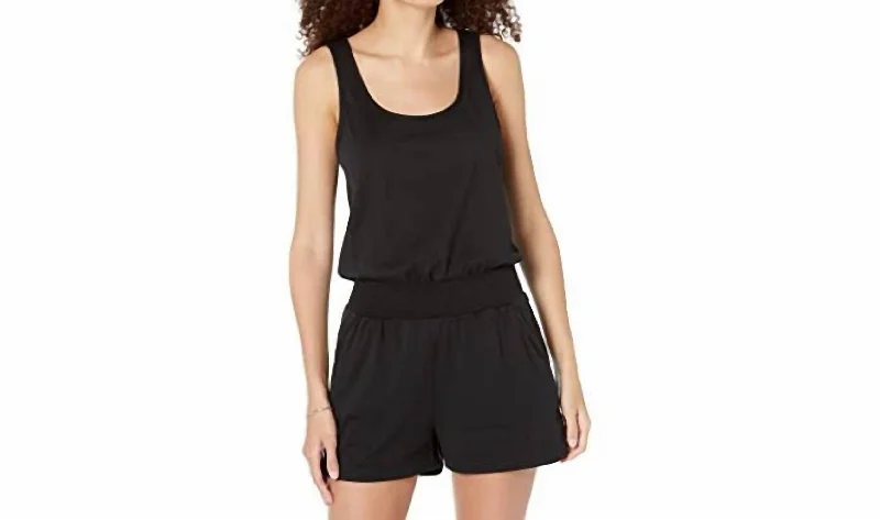 Smocked Waist Short In Black